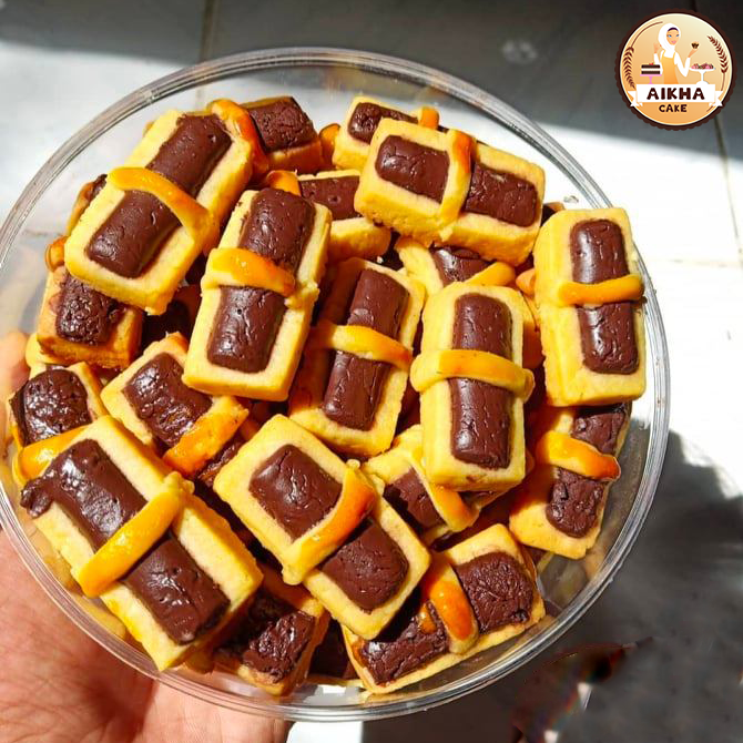 Kue Tart Lezat dari AIKHA Cake and Drink